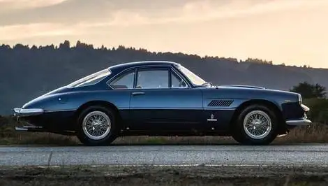 ( تصاویر) فراری 400 سوپرآمریکا؛ فقط 47 دستگاه در جهان 