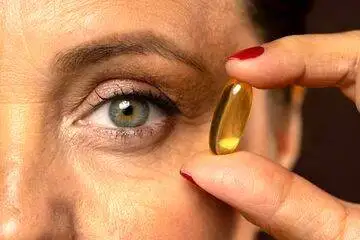 این افراد حتما از ویتامین d استفاده کنند