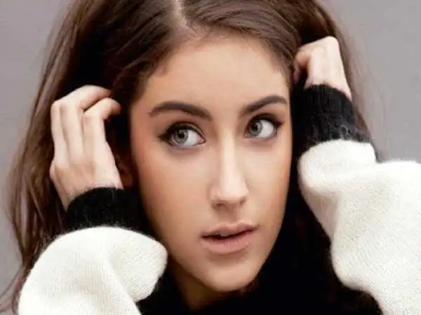 تصاویر؛ عکس های  شخصی، زندگی خصوصی و بیوگرافی هازال کایا