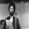 عکس؛ سفر در زمان؛ «محمود دعایی، سیداحمد و سیدحسین خمینی» در حال صبحانه خوردن در کربلا»؛ سال 56