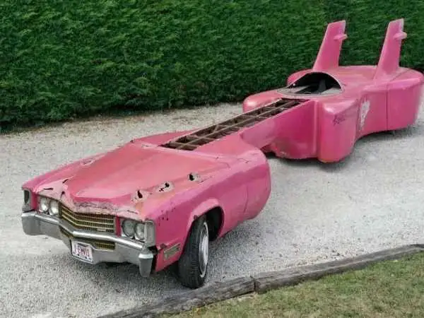 عکس؛ کادیلاک گیتاری 12.5 متری الویس پریسلی پس از دهه ها غیبت دوباره ظاهر شد