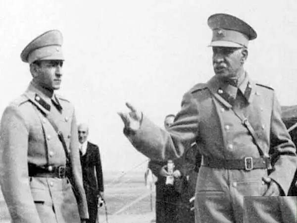 عکس؛ سفر به ایران قدیم؛ رضاشاه و نازلی صبری ملکه مصر در سال 1313