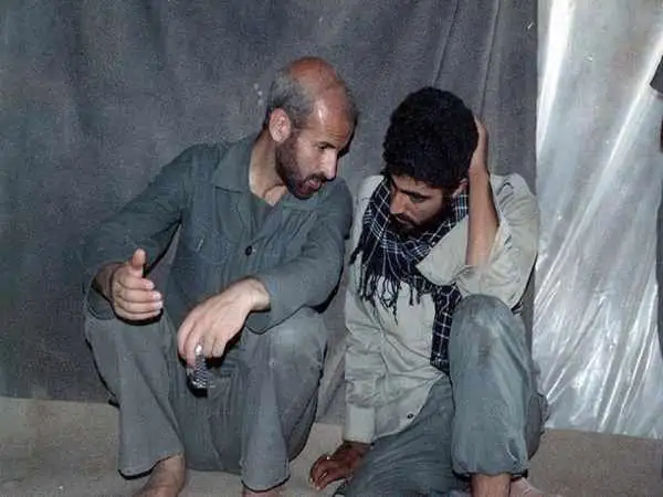 عکس؛ سفر در زمان؛ «سردار سلیمانی و محسن رضایی در کنار رهبر انقلاب»؛ دهه 60