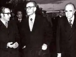 سفر به ایران قدیم؛ خاطراتی تلخ از تدریس در دانشگاه تهران؛ هویدا از سازمان انرژی اتمی چه می خواست؟
