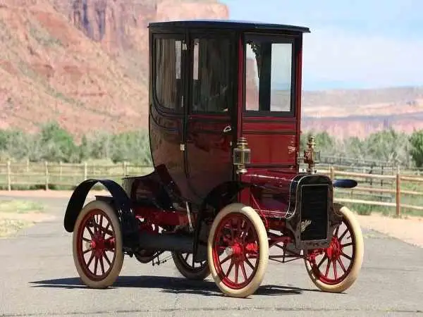 تصاویر؛ کادیلاک مدل k، اولین خودروی جهان با کابین سرپوشیده، سرآغاز راحتی و ایمنی