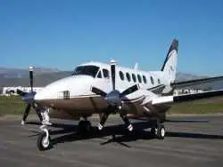 عکس؛ سفر در تاریخ؛ «تاکسی هوایی هواپیمایی هما» در مهرآباد؛ دهه 40