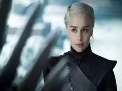 10 نقش آفرینی برتر امیلیا کلارک در فیلم ها و سریال ها