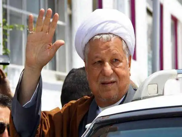 عکس؛ سفر به تاریخ؛ قاب های دیدنی از «هاشمی رفسنجانی» در کنار «مادرش»