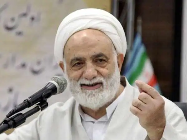 عکس؛ سفر به تاریخ؛ «محسن قرائتی» در کنار «شهید مطهری» در دوران قبل از انقلاب