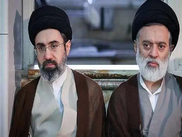 عکس؛ سفر در زمان؛ «فرزندان رهبر انقلاب در کودکی و نوجوانی و در کنار پدر»