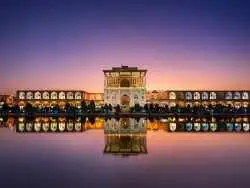 عکس؛ سفر در تاریخ؛ «عمارت عالی قاپو اصفهان» در سال 1311 خورشیدی