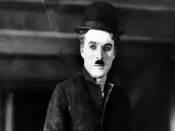 عکس؛ سفر در زمان؛ «چارلز، پسر بزرگ چارلی چاپلین در 15 سالگی؛ سال 1318