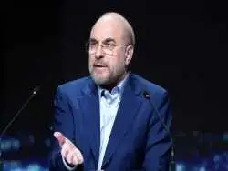 عکس؛ سفر به تاریخ؛ «قالیباف» با کلاه  آهنی در خط مقدم؛ دهۀ 60