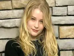 تصاویر؛ عکس های  شخصی، زندگی خصوصی و بیوگرافی امیلی دی راوین