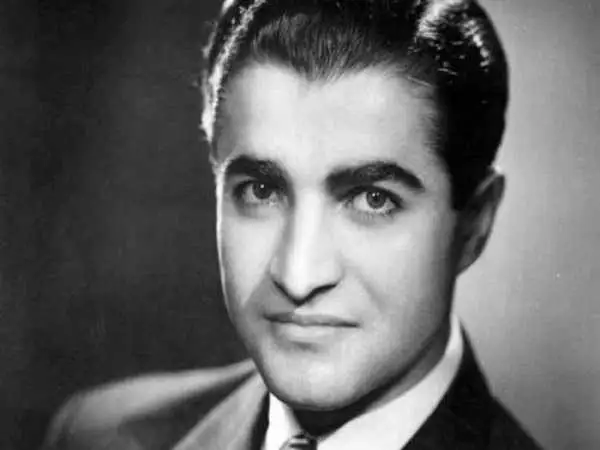 عکس؛ سفر در زمان؛ «عبدالرضا پهلوی در کنار پسر و همسرش پری سیما»؛ دهه 30