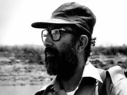 عکس؛ سفر در زمان؛ «شهید چمران و سیداحمد خمینی» با اسلحه در لبنان؛ دهه 50