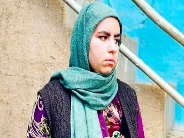 عکس؛ تیپ بازیگر سریال «نون خ» در دبی جلب توجه کرد