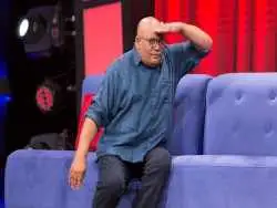 عکس؛ سفر در زمان؛ «نادر سلیمانی» با اسلحه و در جبهه؛ دهه 60