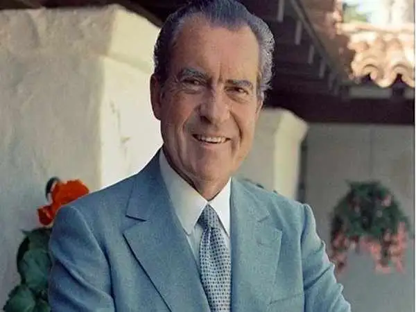 عکس؛ سفر در زمان؛ 1351؛ سفر رئیس جمهور آمریکا به ایران