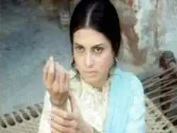 عکس؛ سفر در زمان؛ «بازیگر نقش گیتا در فیلم شعله» در 58 سالگی؛ سال 1386