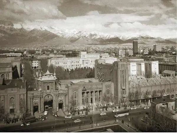 عکس؛ سفر در زمان؛ تهرانِ 1275 قمری در یک نگاه؛ نقشه تاریخی با جزئیات دروازه ها و محلات