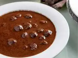 طرز تهیه خورش فسنجان با گوشت قلقلی