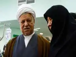 عکس؛ سفر در زمان؛ «هاشمی رفسنجانی در 24 سالگی در کنار همسرش»؛ سال 1337