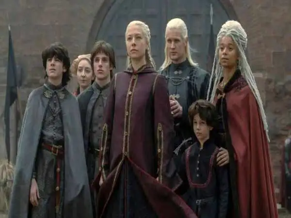 تصاویر؛ بهترین سریال ها با حال و هوای «خاندان اژدها»