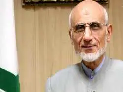 عکس؛ سفر در زمان؛ «میرسلیم در حال اهدای سیمرغ به خسرو شکیبایی»؛ سال 73