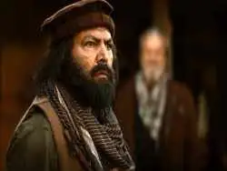 عکس؛ سفر در زمان؛ «فریبرز عرب نیا در کنار ضرغامی در اتوبوس»؛ سال 1375