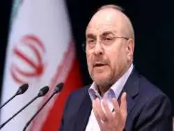 عکس؛ سفر در زمان؛ «قالیباف در حال رصد منطقه دشمن در جبهه»؛ دهه 60