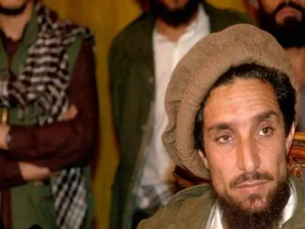 عکس؛ سفر در زمان؛ «عبدالله عبدالله در کنار احمد شاه مسعود»؛ سال 1375