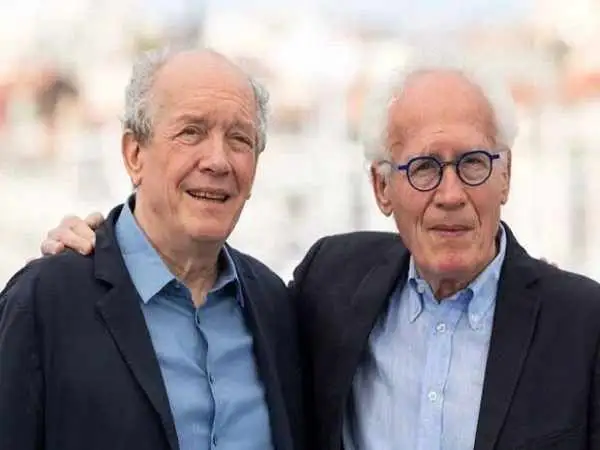 روایتی از حضور ساده و متفاوت برادران داردن در کن ؛ مگر می شود از رنج مردم گفت و سوار ماشین های میلیاردی شد؟