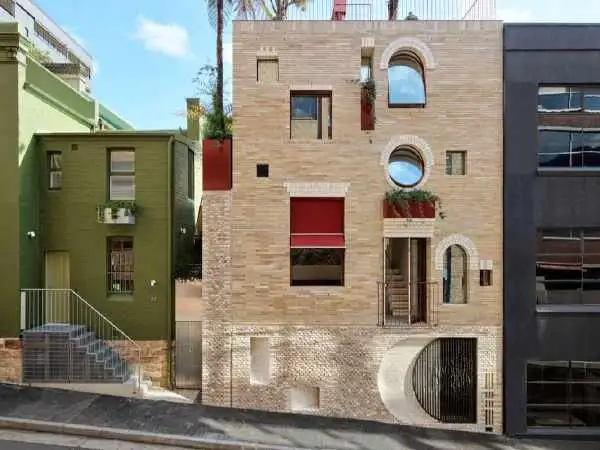 تصاویر؛ این خانه  کوچک 30 متری، برنده جایزه ملی معماری استرالیا شد!