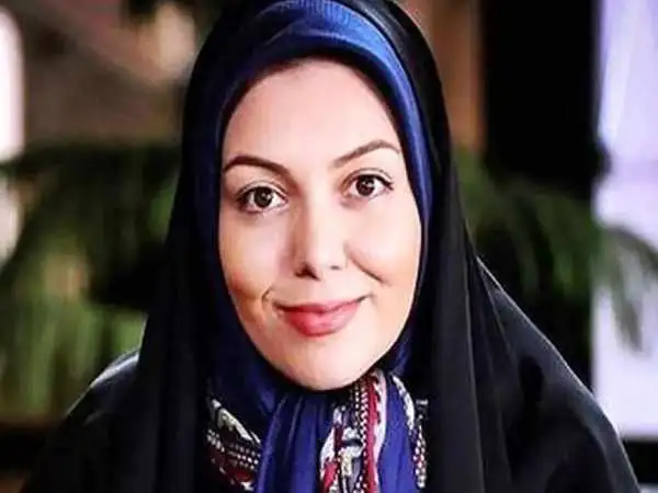 عکس؛ سفر در زمان؛ بهاره رهنما با لباس عروس در کنار «آزاده نامداری»؛ سال 96