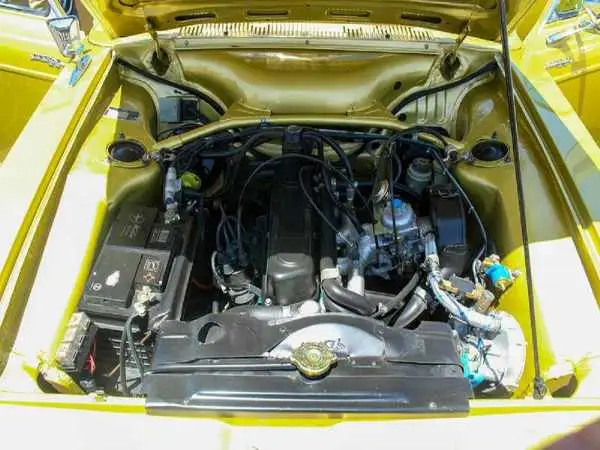 عکس؛ سفر در زمان؛ تعمیر پیشرفته پیکان در سال های دور