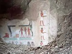 کشف مقبره های 3000 ساله