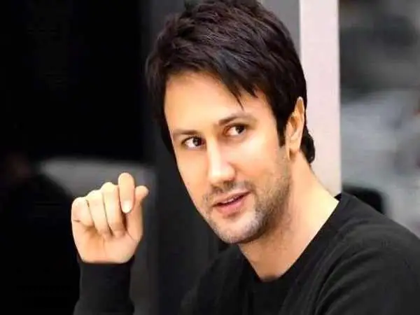 عکس؛ سفر در زمان؛ «شاهرخ استخری» در دیدار با رهبر انقلاب؛ سال 1389