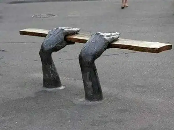 تصاویر؛ هنر خیابانی؛ خلاقانه ترین «نیمکت ها» در شهرهای مختلف دنیا