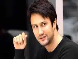 عکس؛ سفر در زمان؛ «شاهرخ استخری» در دیدار با رهبر انقلاب؛ سال 1389