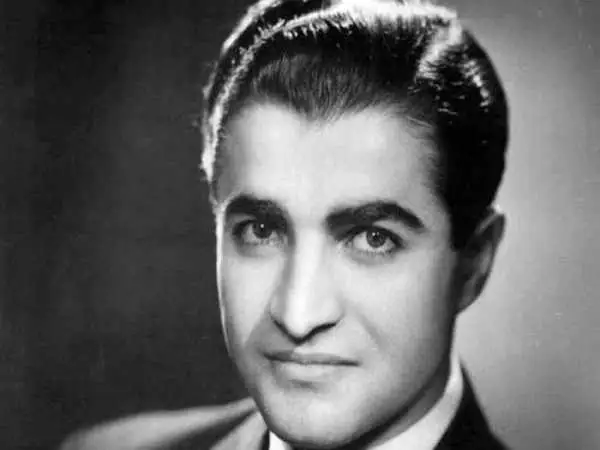 عکس؛ سفر در زمان؛ دیدار «عبدالرضا، پسر چهارم رضاخان با پادشاه مصر»؛ دهه 20