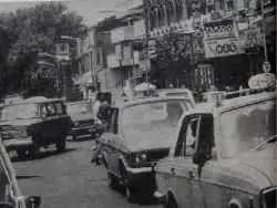 عکس؛ سفر در زمان؛ کیفیت پخش موسیقی در خودروهای تهران بهتر شد!