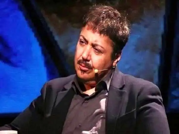 عکس؛ سفر در زمان؛ چهرۀ «مازیار (شهره) لرستانی» در 27 سالگی در یکی از اولین فیلم هایش؛ سال 1372