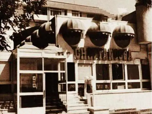 عکس؛ سفر در زمان؛ رستوران خاطره انگیز زمان شاه