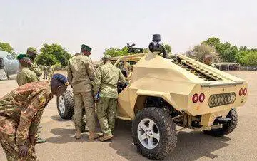 عکس؛ عجیب ترین خودروی زرهی جهان