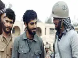 عکس؛ سفر در زمان؛ دیدار صمیمی «رهبر انقلاب با سردار سلیمانی»؛ دهه 90