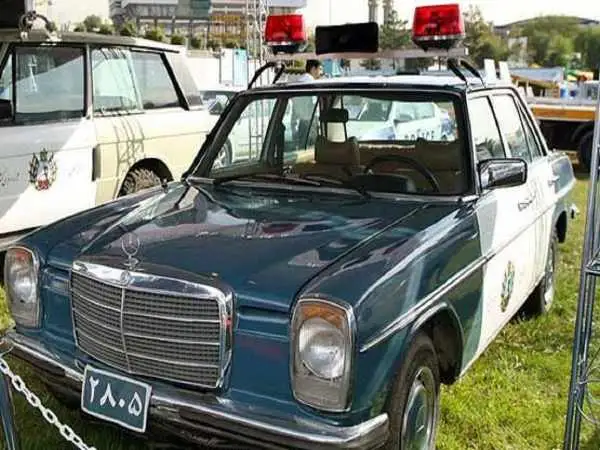 عکس؛ سفر در زمان؛ ژست جالب «دو درجه دار پلیس راه ژاندارمری»؛ اوایل دهه 50