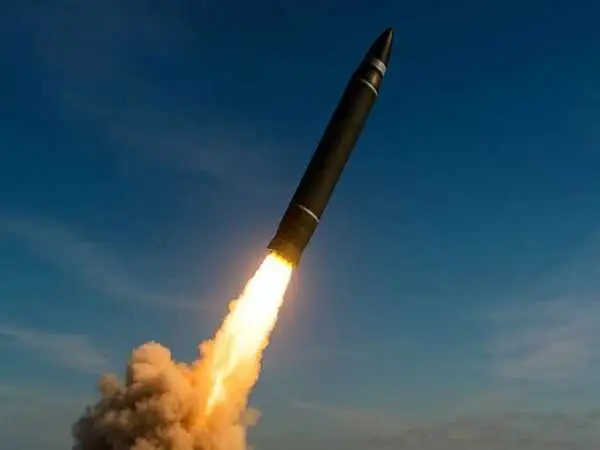 چرا رهگیری و ساقط کردن موشک های بالستیک قاره پیما بسیار دشوار است؟