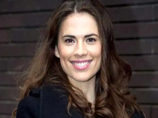 تصاویر؛ عکس های  شخصی، زندگی خصوصی و بیوگرافی هایلی الیزابت اتول