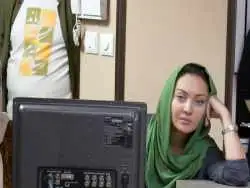 عکس؛ سفر در زمان؛ «نیکی کریمی در کنار فریماه فرجامى و تهمینه میلانى» در آمریکا؛ سال 1375